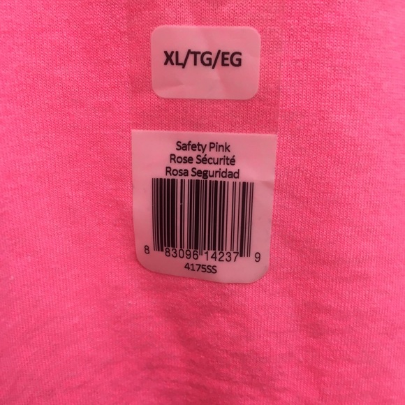 💞 2 for $4 sale (specially priced items must go)💞 Neon pink t-shirt XL - Picture 3 of 7